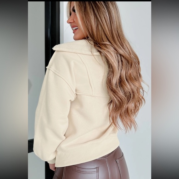 New In Half Zip Fleece Pullover Cream Womens Size  Large Cargo Pockets Relaxed - Picture 2 of 11